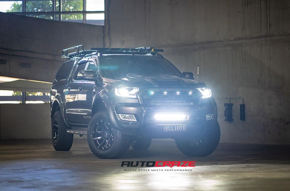 FORD RANGER HIGHLAND MATTE BLACK WITH MILLED SPOKES